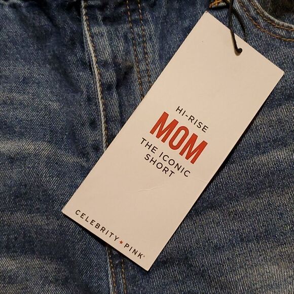 Celebrity Pink Hi Rise Mom Jean Short Iconic Short Size 11/30 - Picture 5 of 8